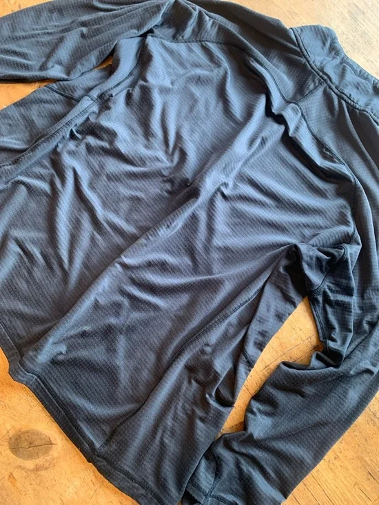 Outdoor Research Womens Black Quarter-Zip Performance Jacket - Picture 15 of 16